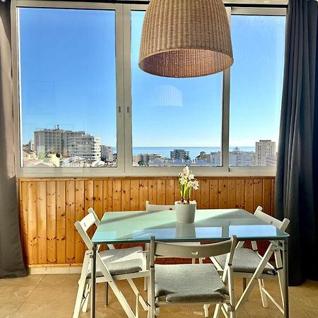 Cozy Fuengirola Apartment With Sea View & Pool Extérieur photo